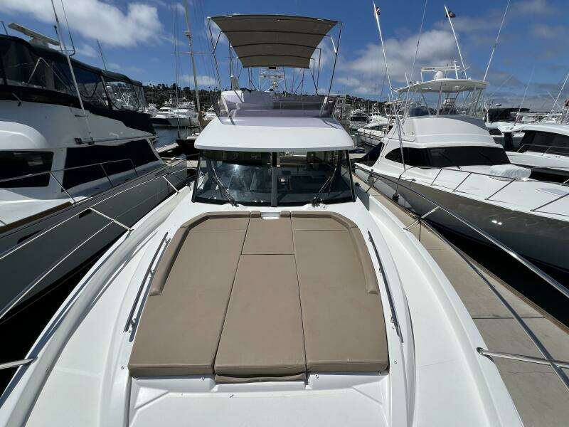 44ft Jeanneau Yacht For Sale