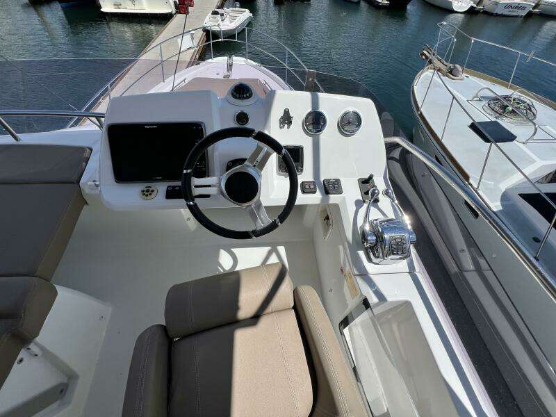 44ft Jeanneau Yacht For Sale