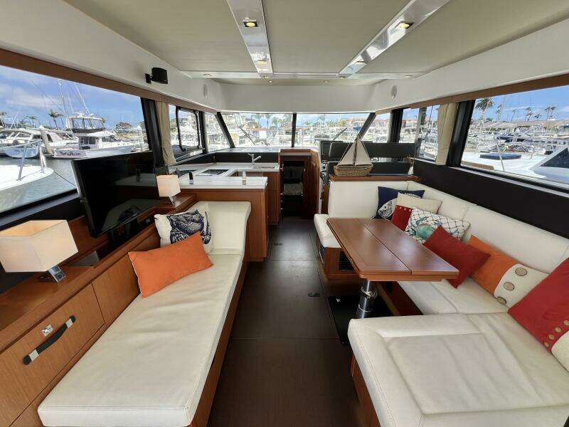 44ft Jeanneau Yacht For Sale