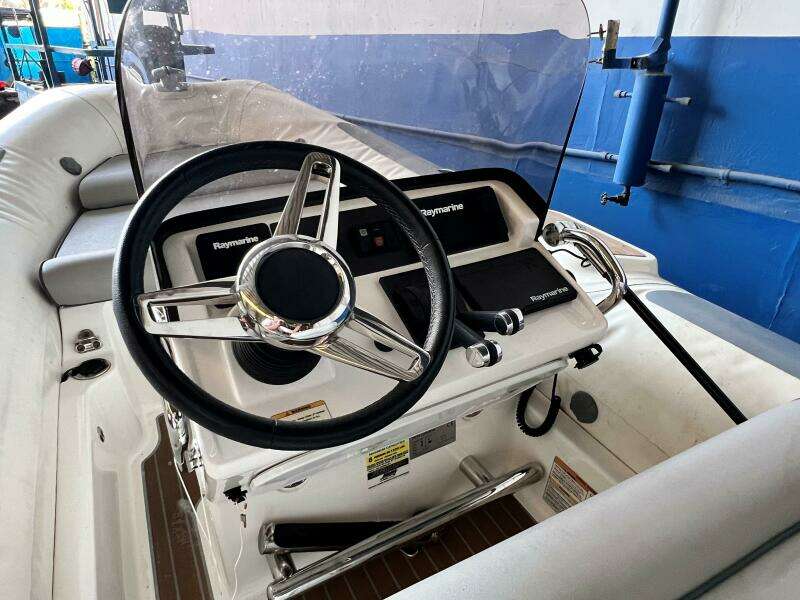 Williams Jet Tender 16'5” 2020