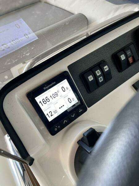 Williams Jet Tender 16'5” 2020