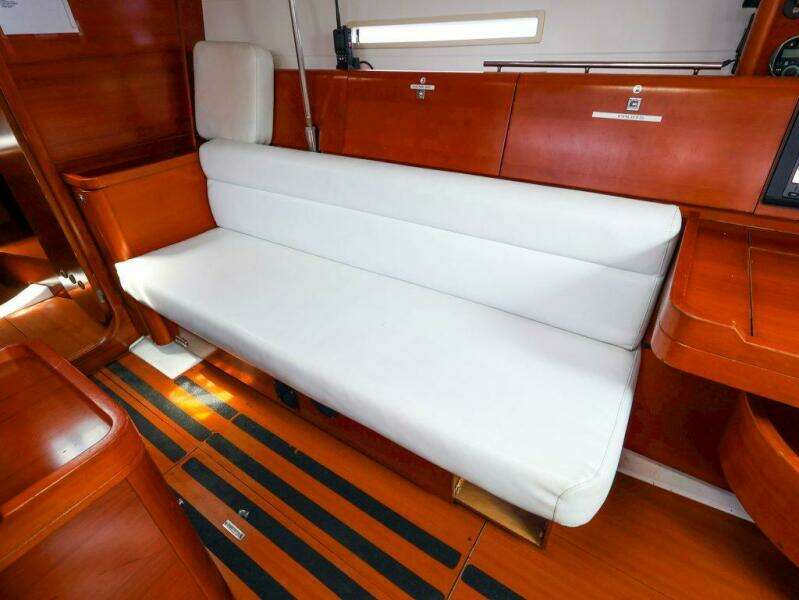 40ft Dufour Yacht For Sale