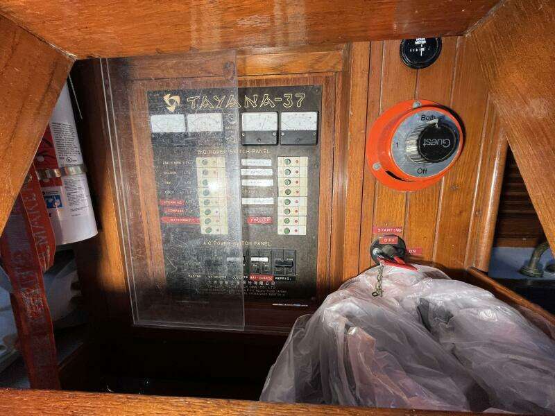 Sans Souci 37ft Tayana Yacht For Sale
