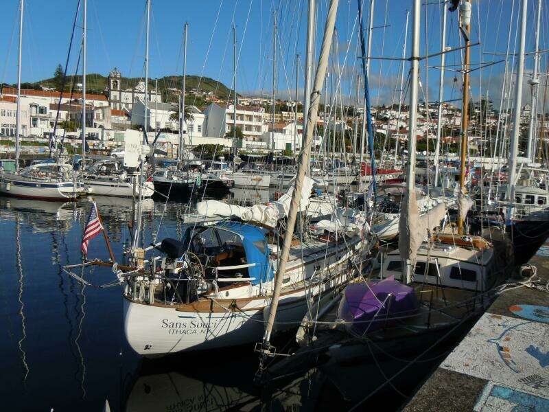 Sans Souci 37ft Tayana Yacht For Sale
