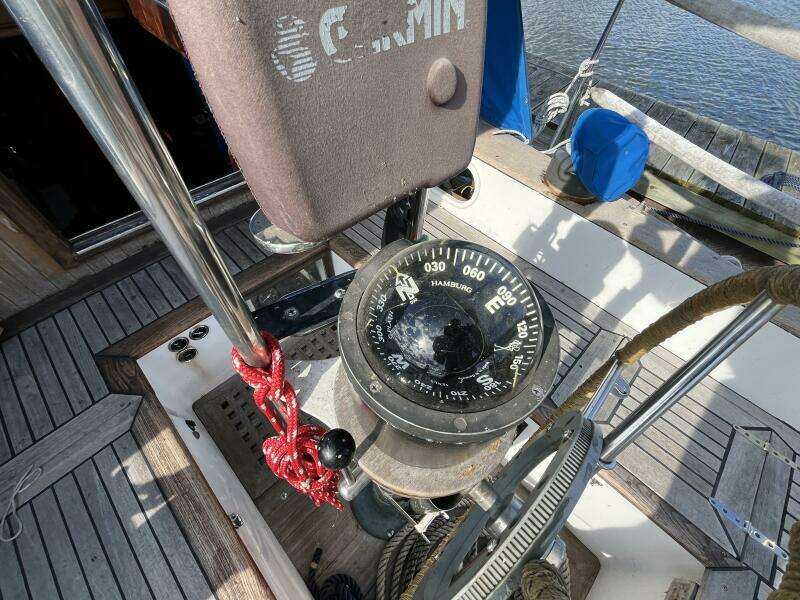 Sans Souci 37ft Tayana Yacht For Sale
