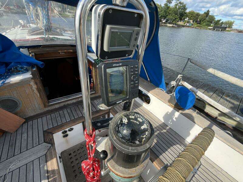Sans Souci 37ft Tayana Yacht For Sale
