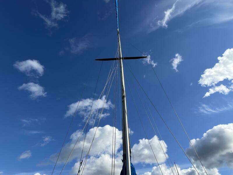 Sans Souci 37ft Tayana Yacht For Sale
