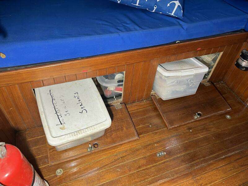 Sans Souci 37ft Tayana Yacht For Sale