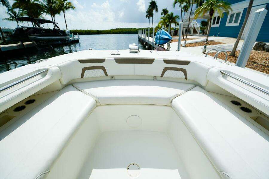 COMPLETE LUNASEA 32ft World Cat Yacht For Sale