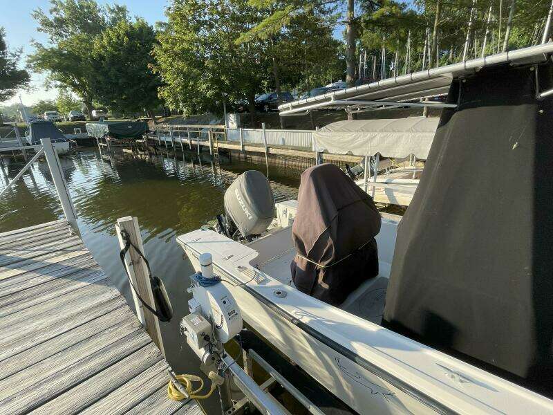 22ft Mako Yacht For Sale