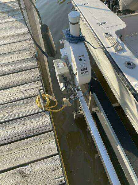 22ft Mako Yacht For Sale
