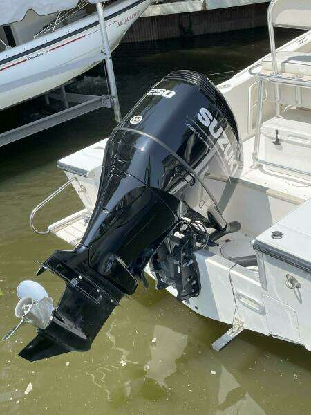 22ft Mako Yacht For Sale