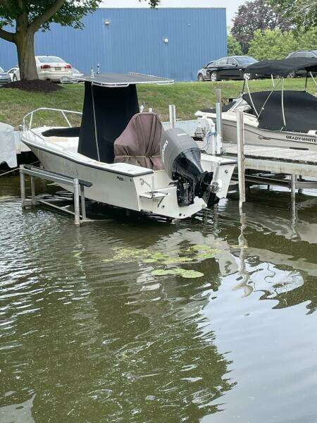 22ft Mako Yacht For Sale