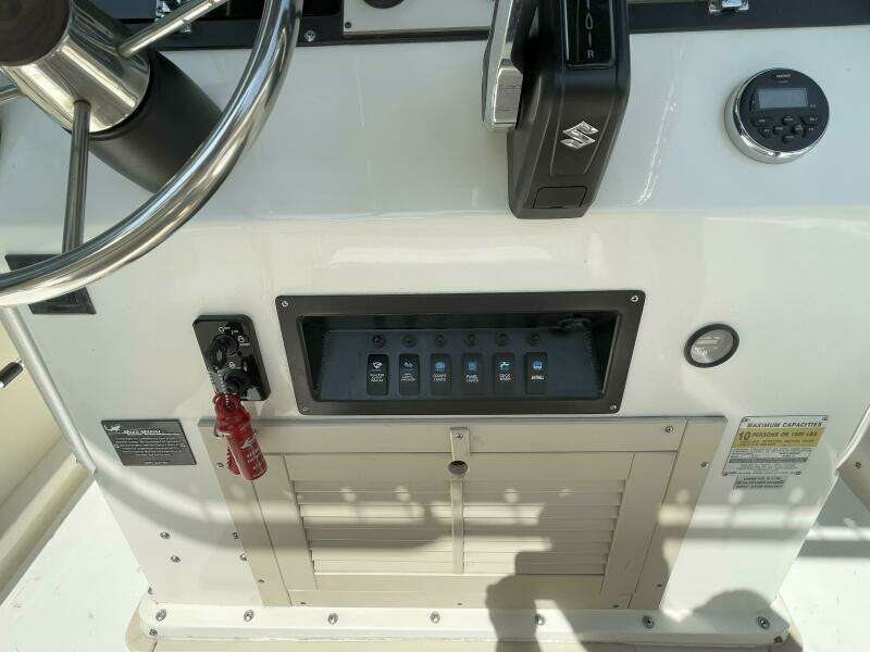 22ft Mako Yacht For Sale
