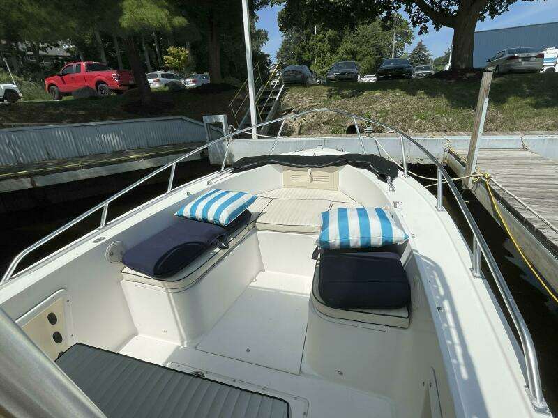 22ft Mako Yacht For Sale