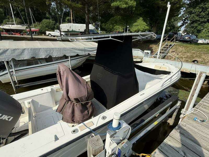 22ft Mako Yacht For Sale