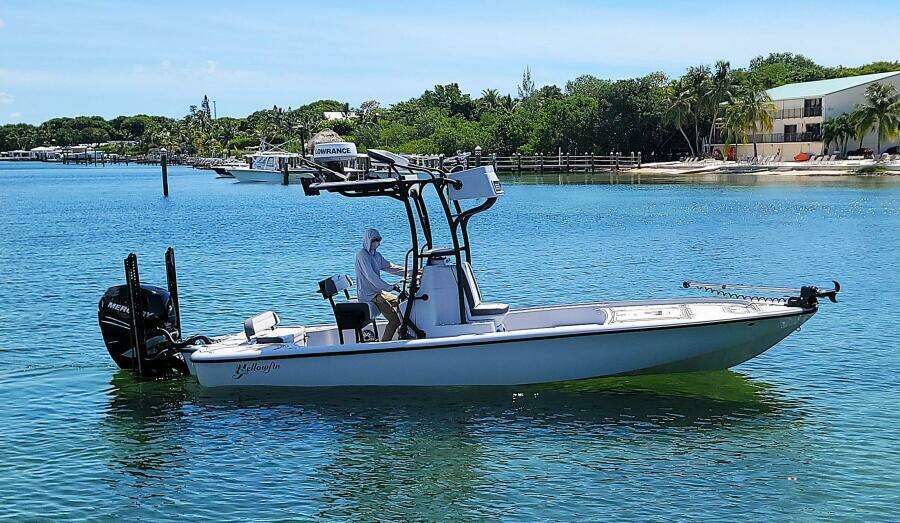 24ft Yellowfin Yacht For Sale