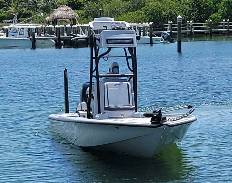 24ft Yellowfin Yacht For Sale