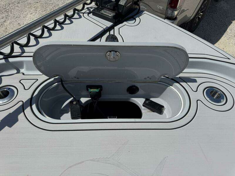 24ft Yellowfin Yacht For Sale