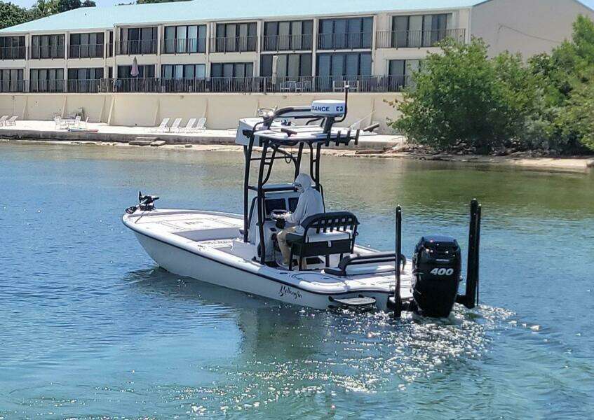 24ft Yellowfin Yacht For Sale