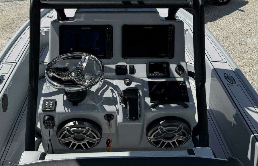 24ft Yellowfin Yacht For Sale