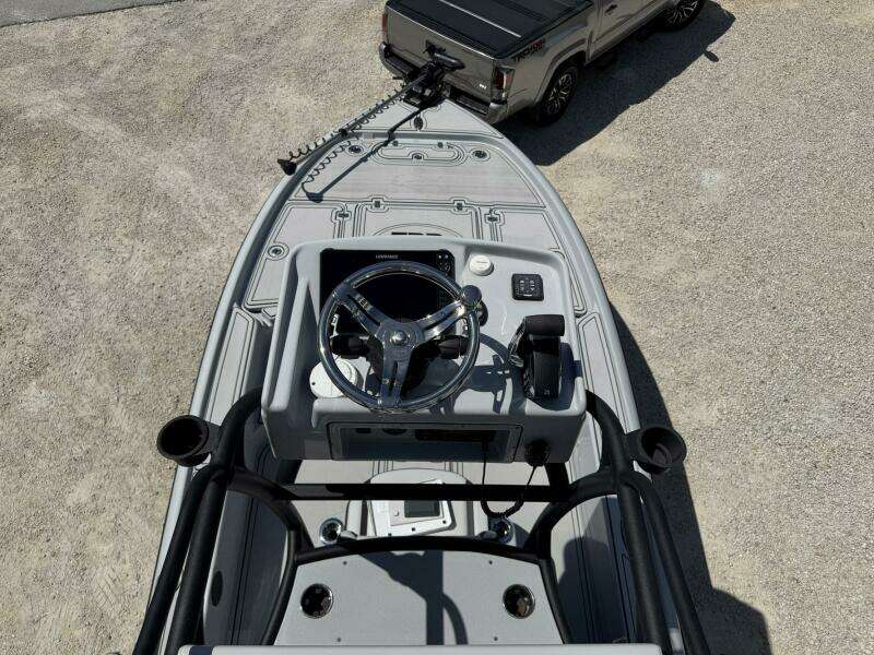 24ft Yellowfin Yacht For Sale
