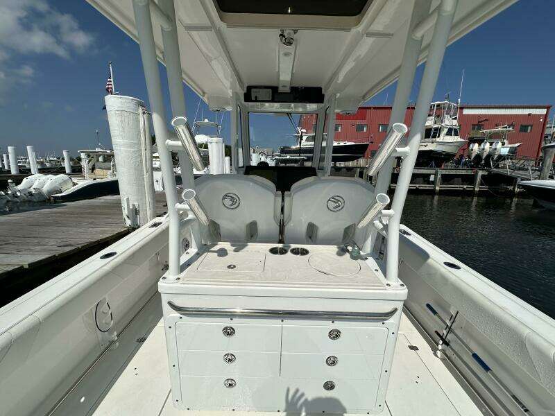 Dawn s Boyz 28ft Edgewater Yacht For Sale