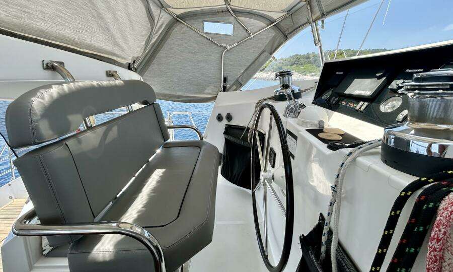 Giramondo 48ft Privilege Yacht For Sale