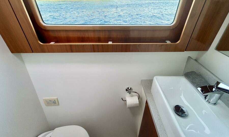 Giramondo 48ft Privilege Yacht For Sale