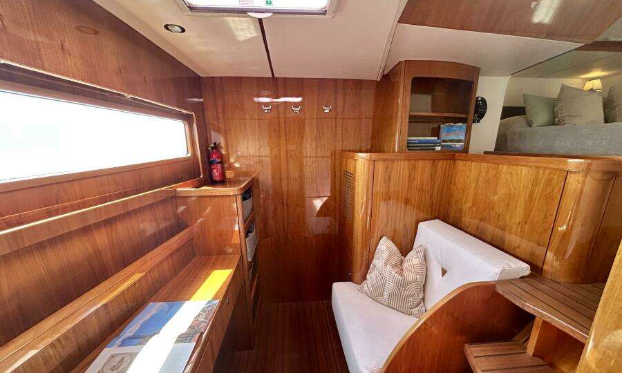 Giramondo 48ft Privilege Yacht For Sale