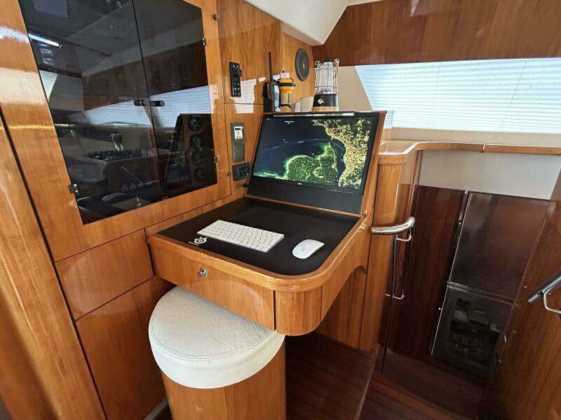 Giramondo 48ft Privilege Yacht For Sale