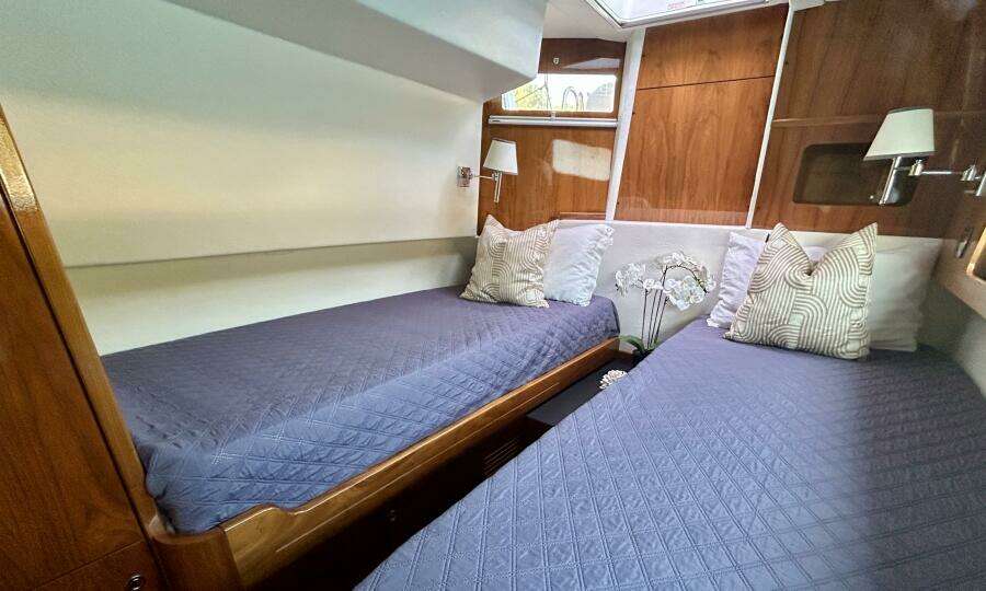 Giramondo 48ft Privilege Yacht For Sale