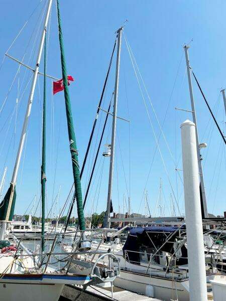 Rocinante 37ft Island Packet Yacht For Sale