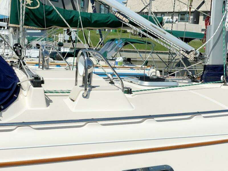 Rocinante 37ft Island Packet Yacht For Sale