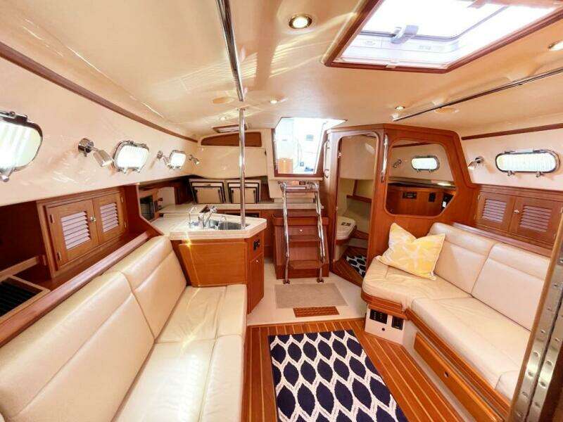 Rocinante 37ft Island Packet Yacht For Sale
