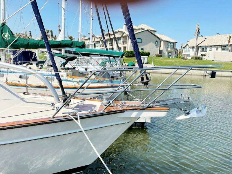 Rocinante 37ft Island Packet Yacht For Sale