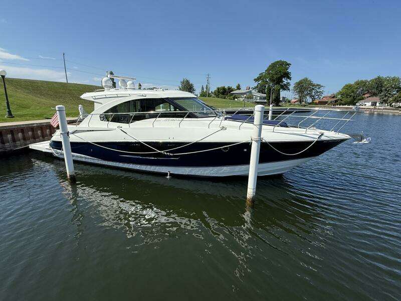 Livin  La Vitta 2 45ft Cruisers Yachts Yacht For Sale