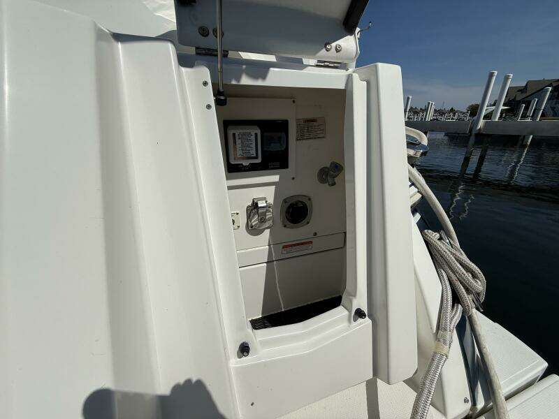 Livin  La Vitta 2 45ft Cruisers Yachts Yacht For Sale