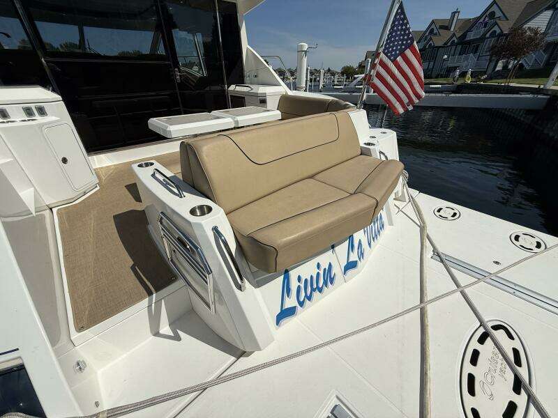 Livin  La Vitta 2 45ft Cruisers Yachts Yacht For Sale
