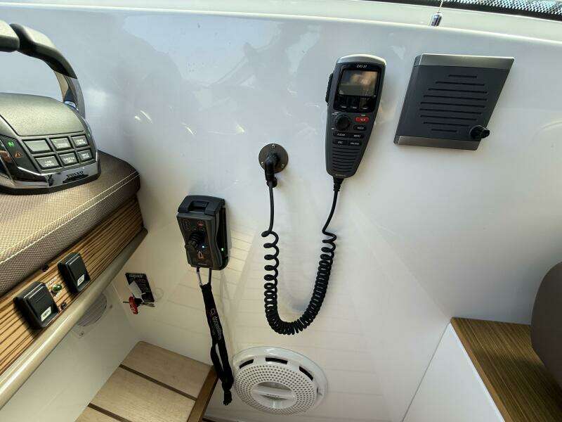 Livin  La Vitta 2 45ft Cruisers Yachts Yacht For Sale