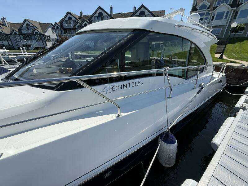 Livin  La Vitta 2 45ft Cruisers Yachts Yacht For Sale