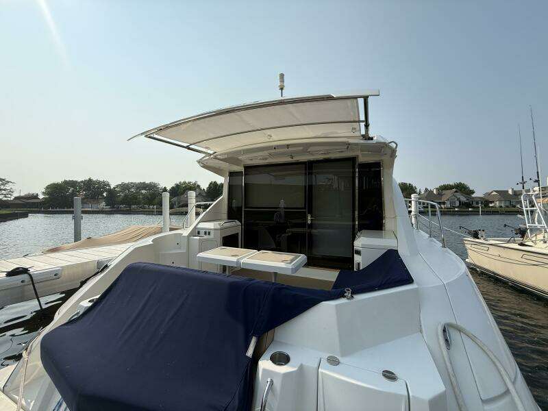 Livin  La Vitta 2 45ft Cruisers Yachts Yacht For Sale
