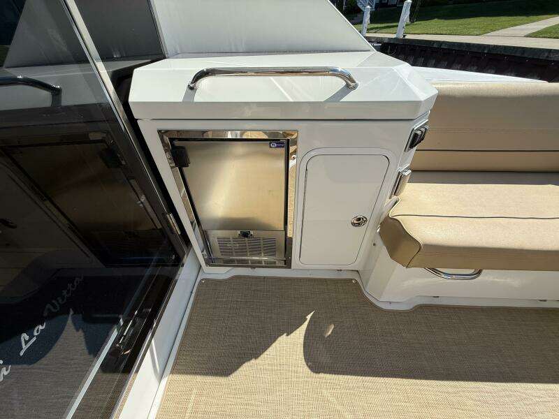 Livin  La Vitta 2 45ft Cruisers Yachts Yacht For Sale