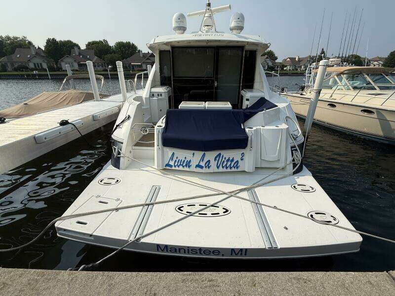 Livin  La Vitta 2 45ft Cruisers Yachts Yacht For Sale