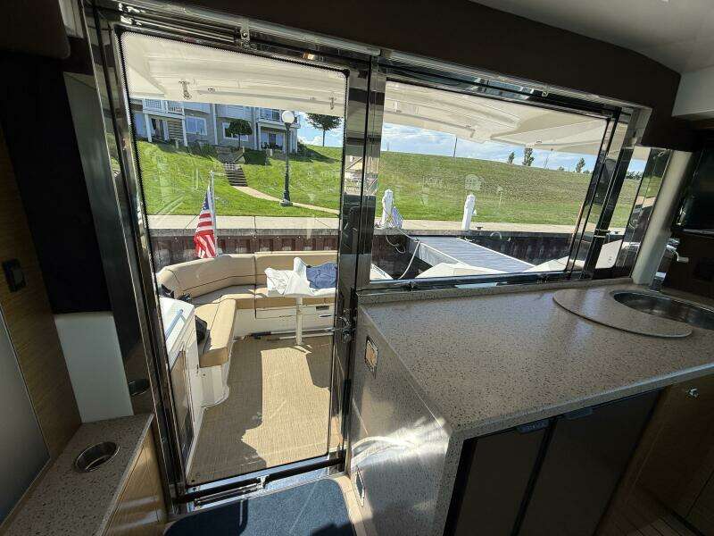 Livin  La Vitta 2 45ft Cruisers Yachts Yacht For Sale