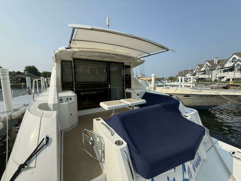 Livin  La Vitta 2 45ft Cruisers Yachts Yacht For Sale