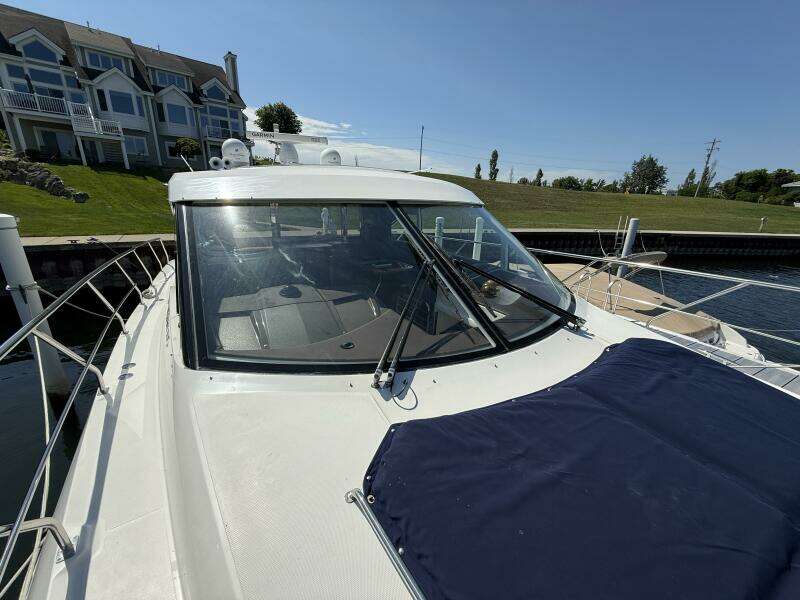 Livin  La Vitta 2 45ft Cruisers Yachts Yacht For Sale