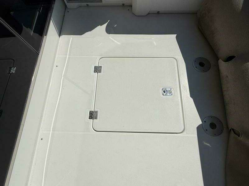 Livin  La Vitta 2 45ft Cruisers Yachts Yacht For Sale