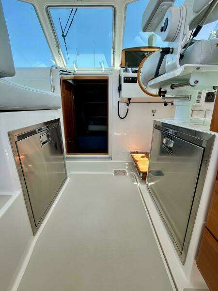 Mr  Sandman 34ft Back Cove Yacht For Sale