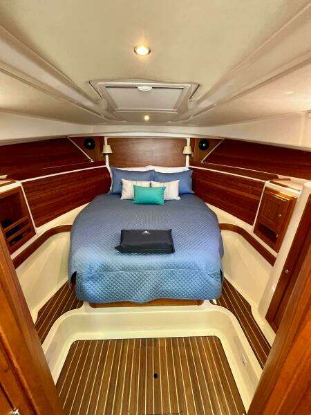 Mr  Sandman 34ft Back Cove Yacht For Sale